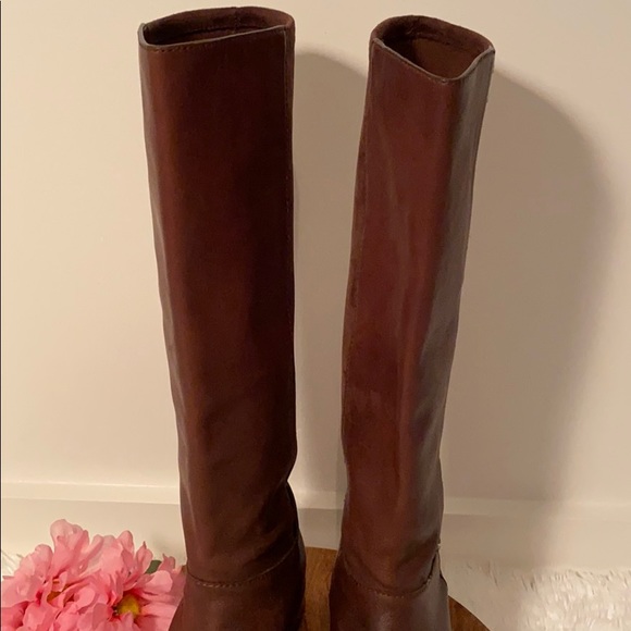 LIKE NEW Cole Haan Tall Brown Leather Boots - Picture 5 of 8